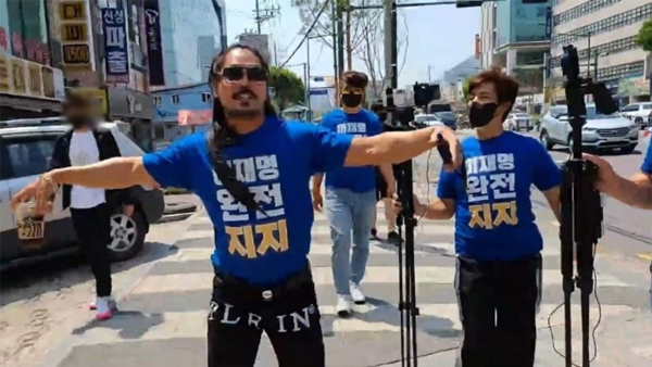 anarchyrok's tweet photo. 정상인이 보는 뉴이재명의 현재 모습ㅋ https://t.co/L5iW9LWS4a