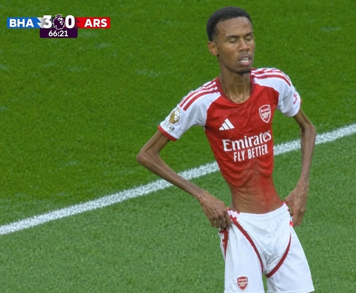 LaAfrica_45's tweet photo. Good evening guys 🌙
Hope your Saturday wasn't Arsenaled 😂 https://t.co/RHsAGLbkwz
