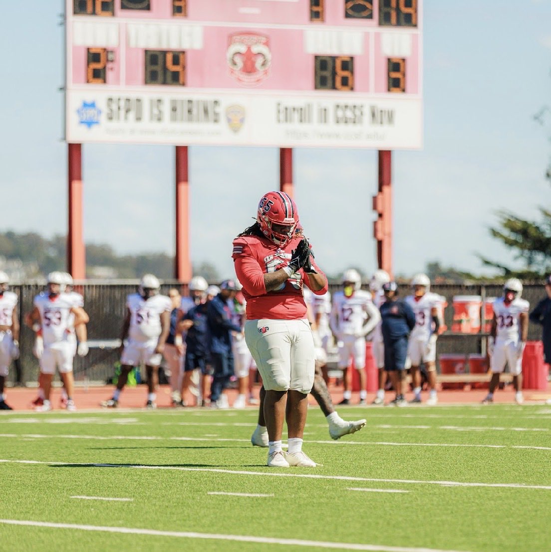 NSG_Chop's tweet photo. Against DVC I Racked Up 

🚨 4 TKLS
🚨 3 TFL
🚨 1 SACK 

#AG2G
#jucoproduct 

@BrandonHuffman @JUCOFFrenzy @SocratesVergar1 @LarryGrant95 https://t.co/9E3EUtxN1w