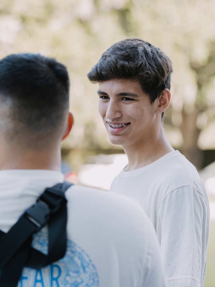 Ligonier's tweet photo. Teens don’t need to shrink back when the world challenges their faith. God’s Word gives clarity and confidence.
We’re loving today’s fellowship and teaching at the #AlwaysReadyConference. What’s been your favorite part so far?
Join us this afternoon for the rest of the livestream: https://t.co/1DIiIbsz22