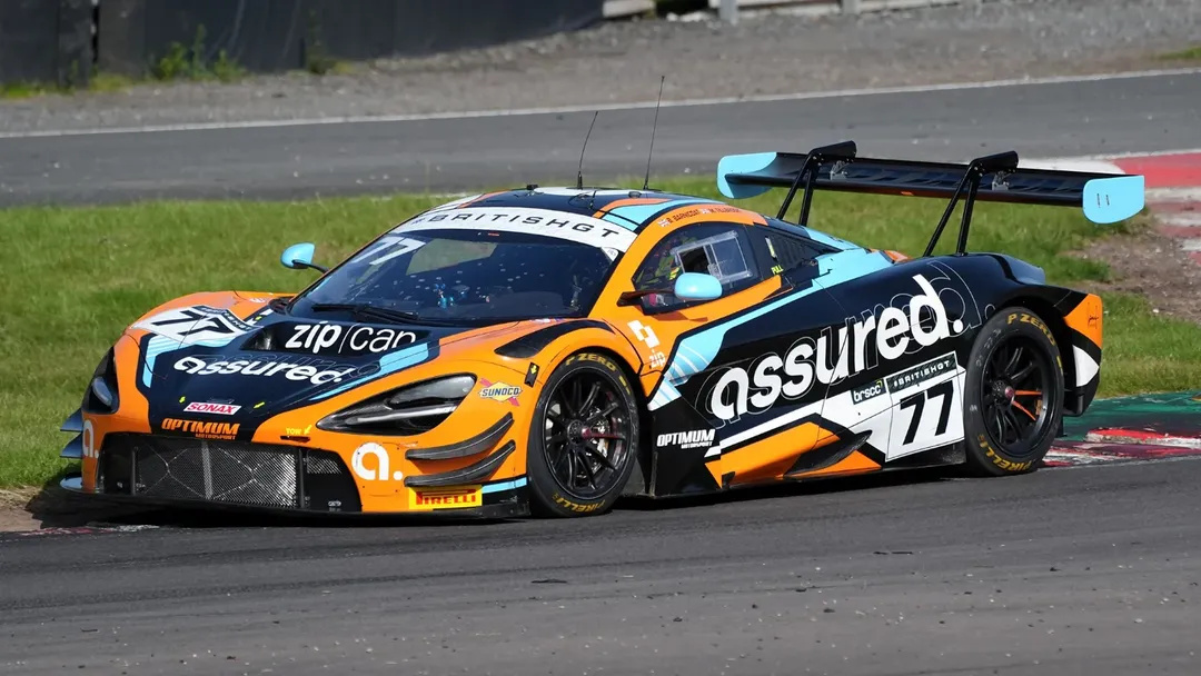 ShariceBer4u's tweet photo. A few shots from Race 2 of the British GT Championship at Oulton Park. My first British GT weekend—great GT3 and GT4 variety, standout liveries, and WSR’s BMW M4 GT4 in action. https://t.co/o8Vqgb1Y1y