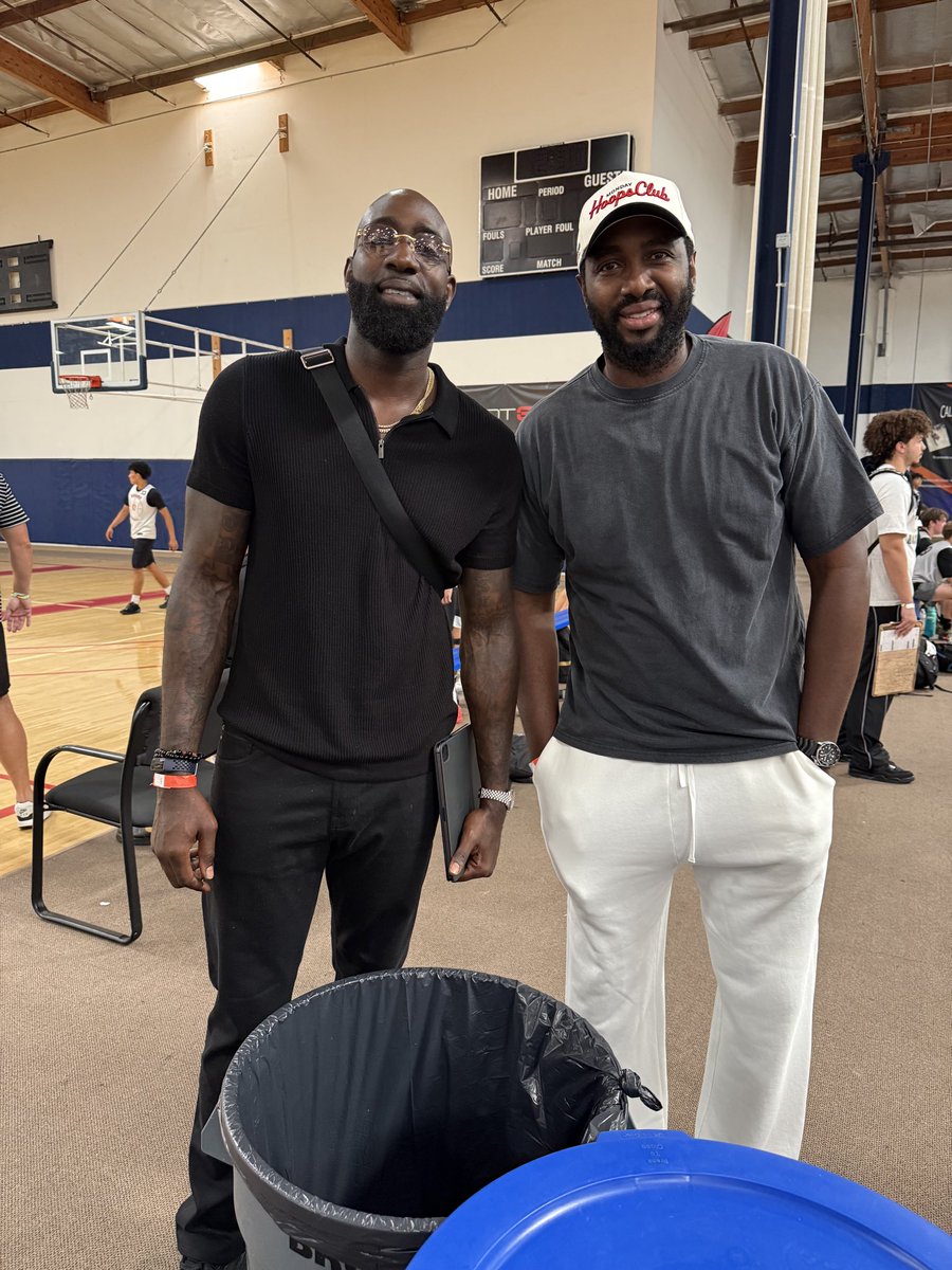 pollonpreps's tweet photo. Former Baylor standout Quincy Acy and former UCLA standout Luc Richard Mbah a Moute

AOG National Showcase, Ryan Silver productions @aog_events @coachsmartin310 https://t.co/6l3GjW1bGr