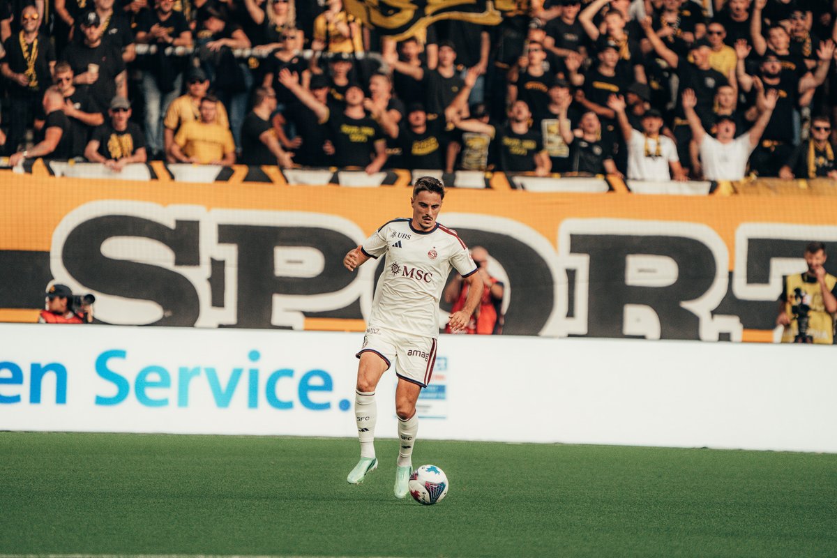 ServetteFC's tweet photo. 63' #YBSFC 1β£-2β£
π Triple changement servettien
π΄ Maceiras - Simo - Fofana
π’ Mendes - Douline - Lambourde https://t.co/n5XZaRi6Ok