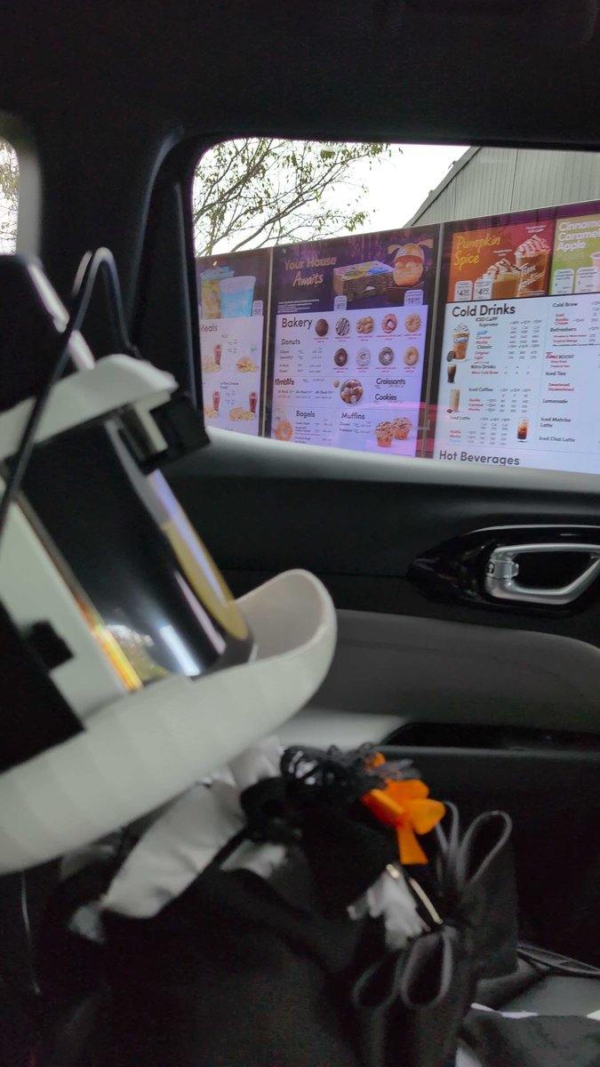 DeathTempler's tweet photo. Rolling up on Tim Horton's with a Murder Drone lol

Today is Cyn's 2nd birthday!!! We're taking a road trip https://t.co/slcAEKJvui