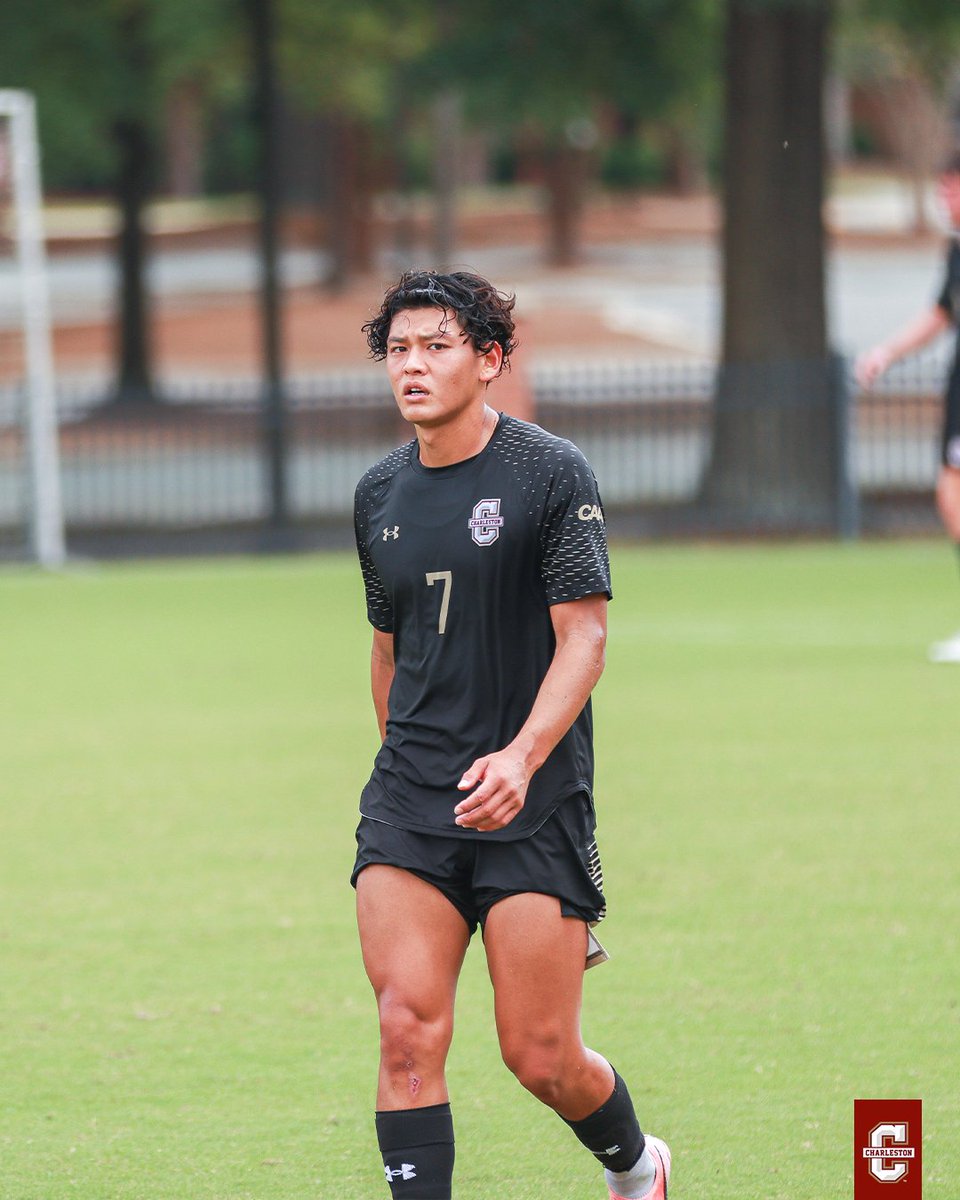 COFCSoccer's tweet photo. First half flicks.

#TheCollege 🌴⚽️ https://t.co/EgCNVwJE3l
