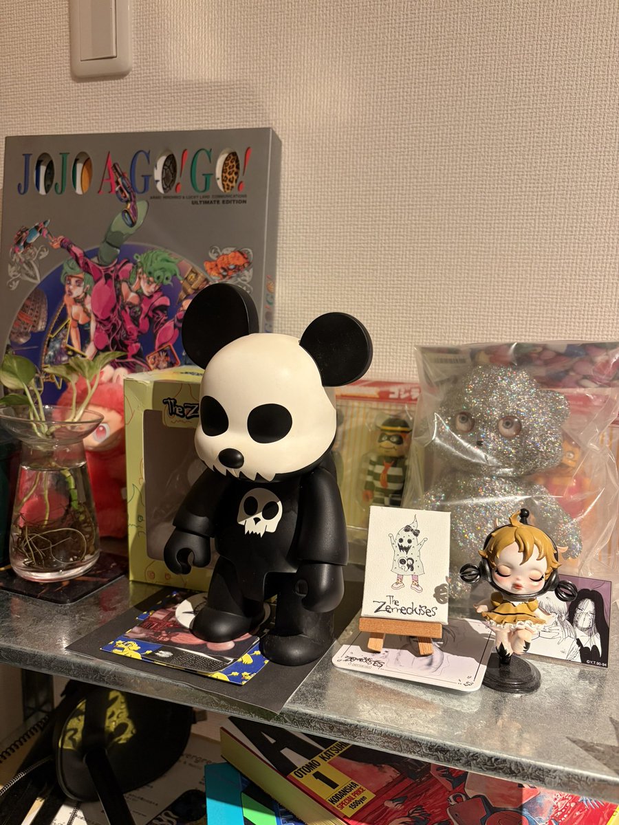 nero666inside's tweet photo. 我が家のおもちゃ棚 https://t.co/UAToWbDLr1
