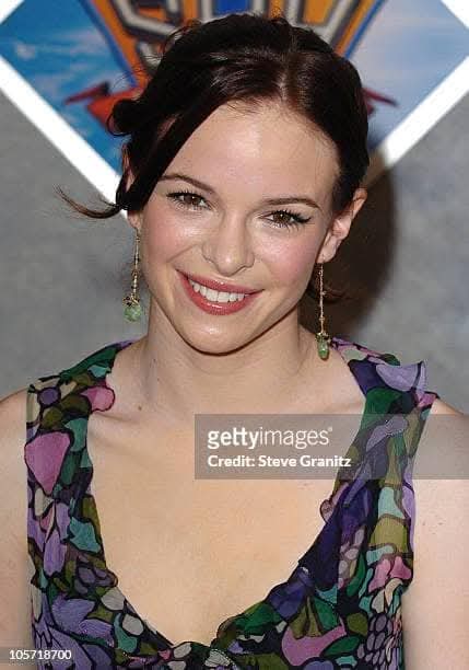 barbaravitali2's tweet photo. Happy Birthday to #DaniellePanabaker September 19,1987 #SkyHigh #MrBrooks #FridayThe13th #KayPanabaker https://t.co/bdnGq5Zubf
