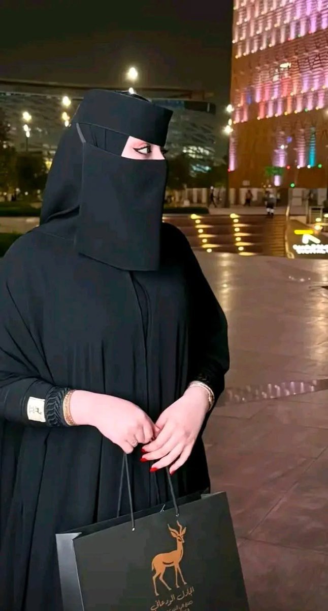 om_soiodb's tweet photo. هل تقبل ان اكون صديقة لك.؟؟؟
من دون مجامله وبكل صدق؟ 😍😍😍 https://t.co/11huh4EuKx