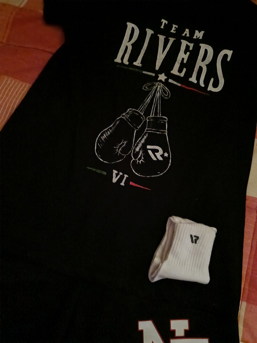 its_Yuu7's tweet photo. Hoy se cierra un ciclo https://t.co/yKscEy9Myd
