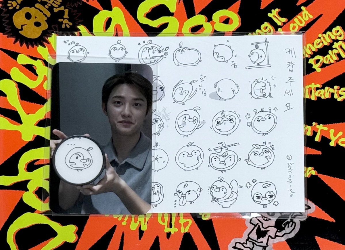 ketchup_pls's tweet photo. ･:*:☆ 도경수 DAYOFF 됴콘 나눔 공지★｡:*:･

🎸완뚝포카 + 핑귀니짤 인스
🎸인증: #RT 및 당일 티켓
🎸수량: 회차별 20장

*장소 및 시간은 타래로 공지하겠습니다
(전에 댓글로 소리지르신분들은 따로 빼놨어요! 받을때 닉네임 알려주세요!)

#DAYOFF #도경수 #도경수_DAYOFF https://t.co/8eQk18Ifww