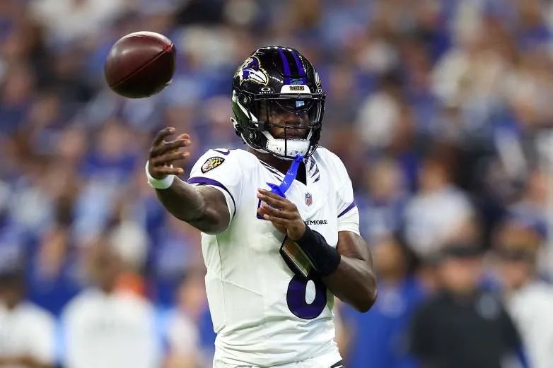Jackson_Muse's tweet photo. Lamar Jackson career stats vs the NFC:

— 25-3 Record 
— 107.2 Passer Rating
— 66.1 CMP%
— 6,054 Pass YDS
— 52-9 TD/INT 
— 2,005 Rush YDS
— 10 Rush TD

Owner https://t.co/zbRejmNR5L
