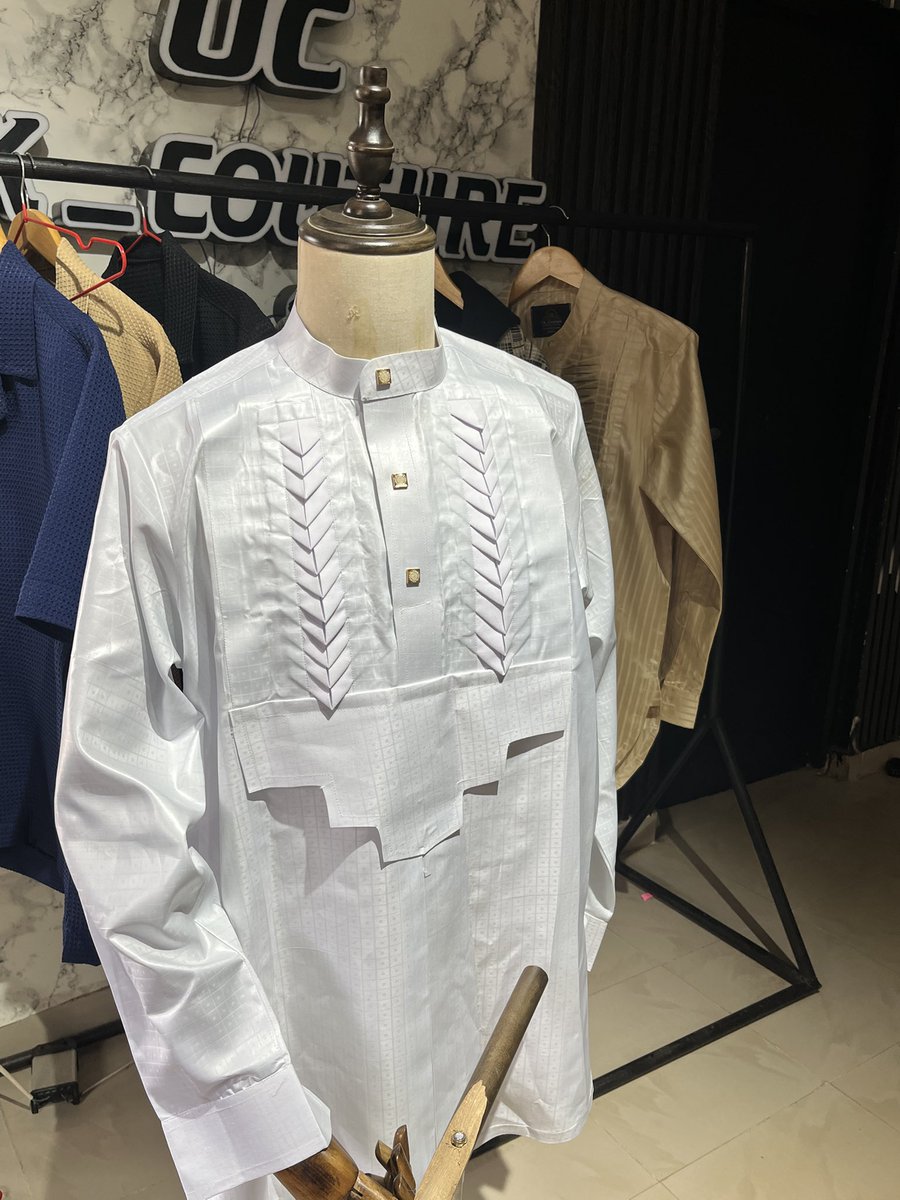 kelly_uwaifo's tweet photo. I make clothes for a living ✂️ https://t.co/g0LnlA7yuI
