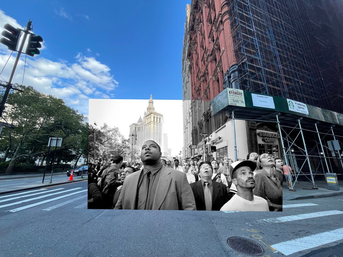 photochrono's tweet photo. 9:59am September 11th the South Tower falls 2001/2021

Both images shot on 9/11...  20yrs apart

On Park Row &amp; Beekman New Yorkers have packed the streets &amp; look on in horror. Seconds later everyone would run, leaving the street as empty as it was in 2021

Orig 📷 @patrickwitty https://t.co/8mGmm0Cwtu