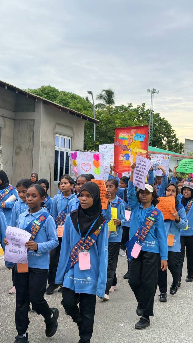 GirlGuidesMv's tweet photo. Leading with heart means leading with kindness. 💙

Our Sixers at the Aboobakuru Site took to the streets with a simple but powerful message: good values begin with us. https://t.co/rL5JJdb6W2