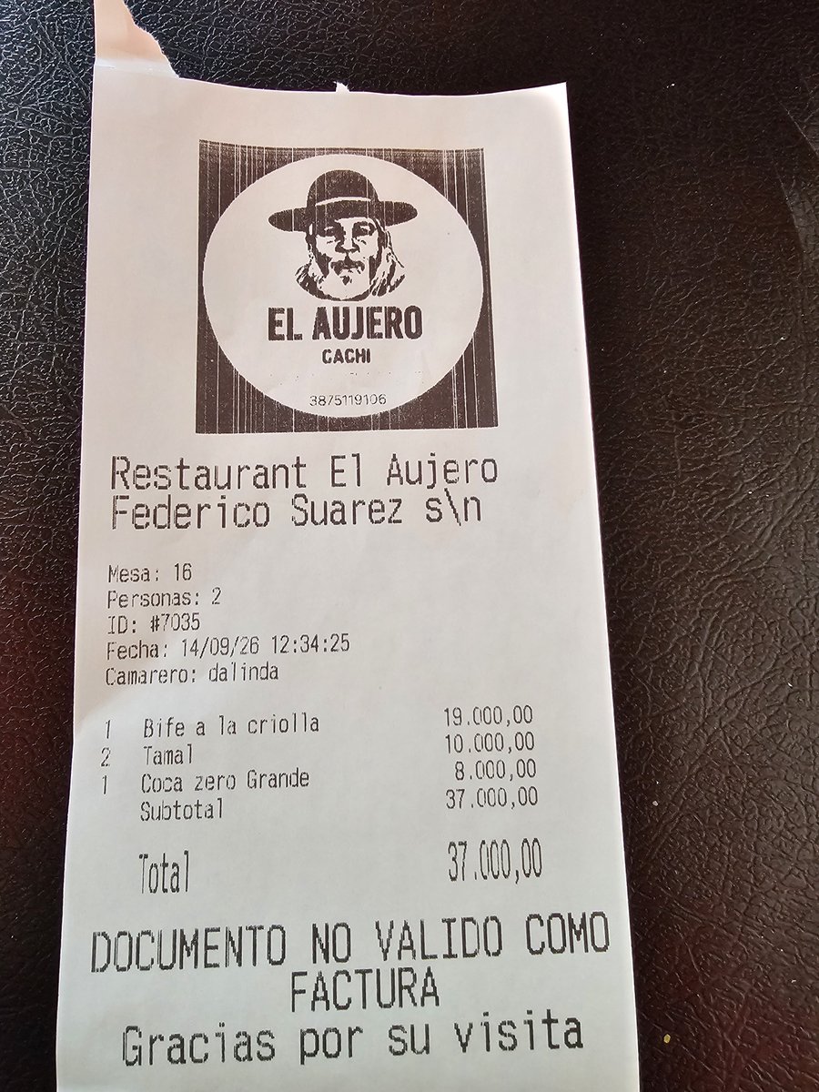 Lspezza's tweet photo. @gus_bs Almuerzo en Cachi Salta. https://t.co/oVCUKRoGnc