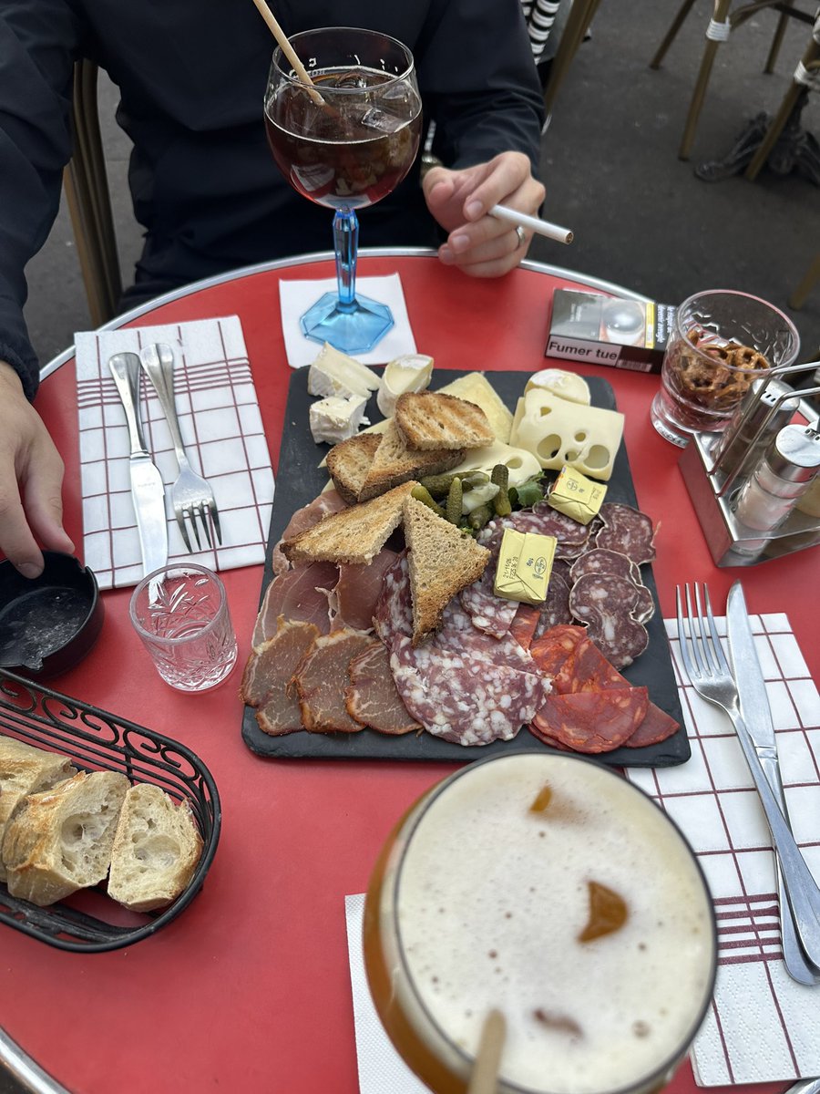 vanillah0tmilk's tweet photo. journée en amoureux 😍😍😍😍 https://t.co/Zub7k02FPU