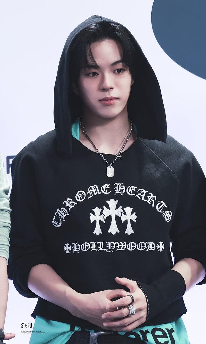 itstill723's tweet photo. 260919 TMA  
#윤재혁 #YOONJAEHYUK #ジェヒョク 
#트레저 #TREASURE https://t.co/6bCjCYrM9t