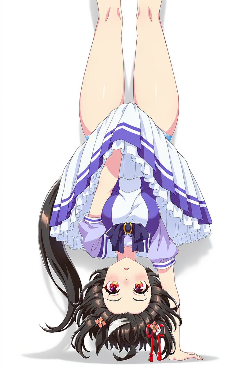 kitablac's tweet photo. 逆立ち https://t.co/ZcJ3yjNmdP