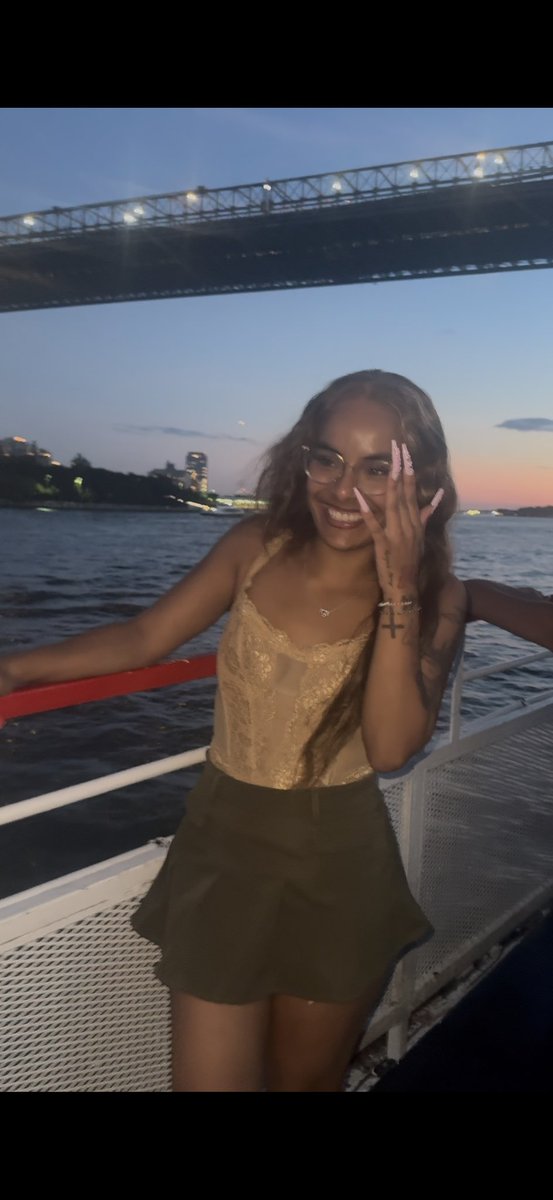 iprincesz_'s tweet photo. still a bad btc w cancer BTW #fuckcancer #stillpretty #21wnokids https://t.co/PEBwVJiIiV