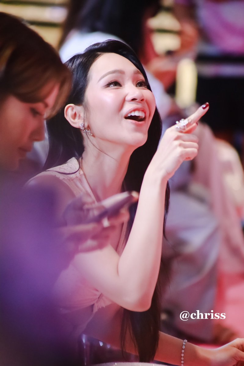 suxn92's tweet photo. สมบัติชาติที่แท้จริง 👑

(#bintsireethorn) https://t.co/c0OAAubxfP