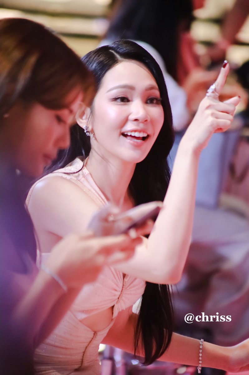 suxn92's tweet photo. สมบัติชาติที่แท้จริง 👑

(#bintsireethorn) https://t.co/c0OAAubxfP