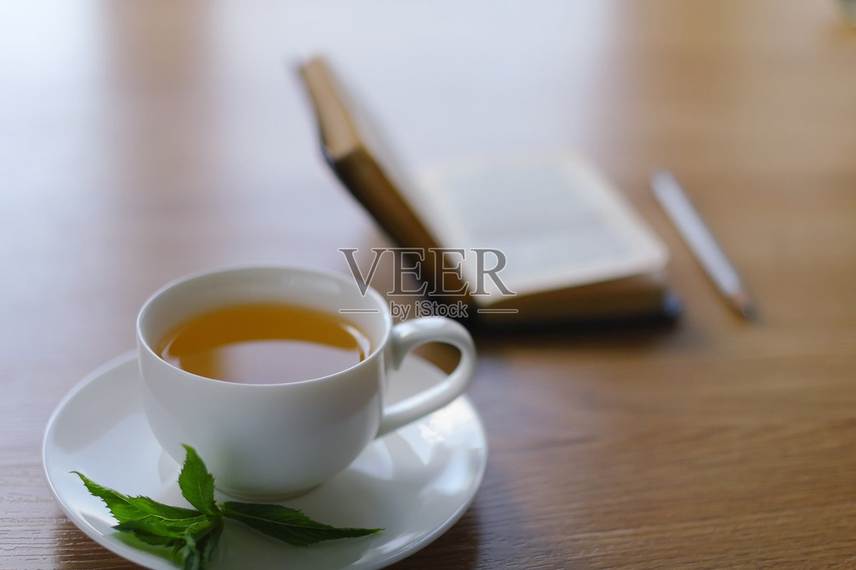 ailep977913's tweet photo. Just got cozy with a warm cup of tea and a good book – this is the perfect slow afternoon vibe. https://t.co/2t6ppC0Zfe
