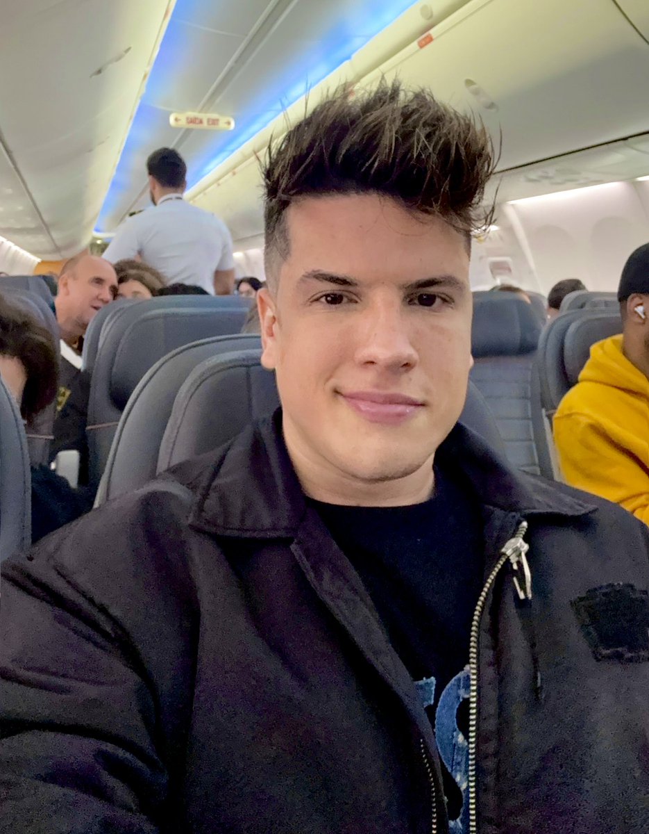 djfeeling's tweet photo. ✈️✈️ FORTALEZA-CE, HOJE TEM DRAG MUSIC 2000 na VALENTINA CLUB 🏳️‍🌈🪭 https://t.co/mlsOPzSMkj