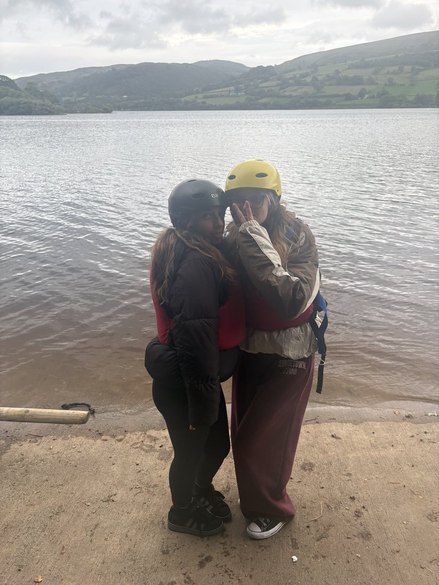 ChcCymraeg's tweet photo. Adeiladu Rafft pt. 3 https://t.co/CDIztReOVA