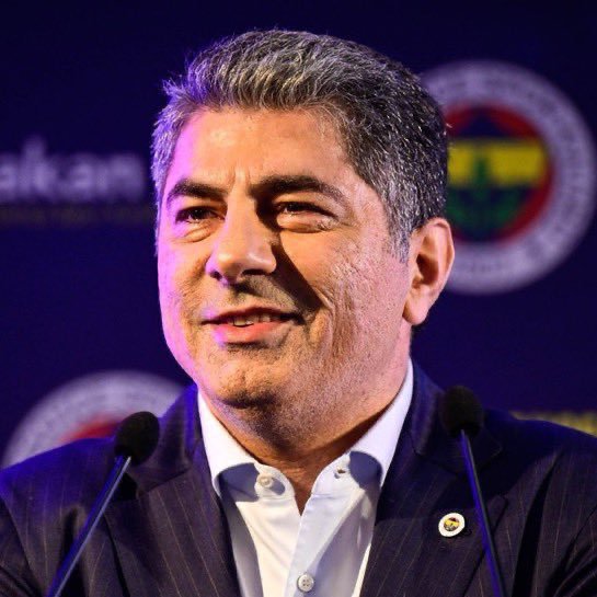 Romanriquelme76's tweet photo. Hakan Safi: “Leao, benim istediğim kanat değil. 

Gittim, izledim bizzat karar verdim.“ https://t.co/gXgOVd0YBE
