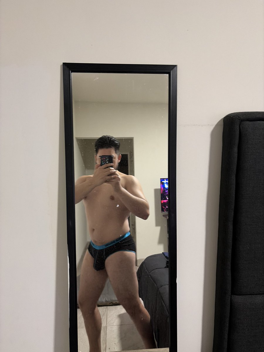 luispratt_'s tweet photo. Foto para mi crush | Foto para mi gym bro #men #gym #gymbuddy #bro #bromance https://t.co/ExVo677UQ1