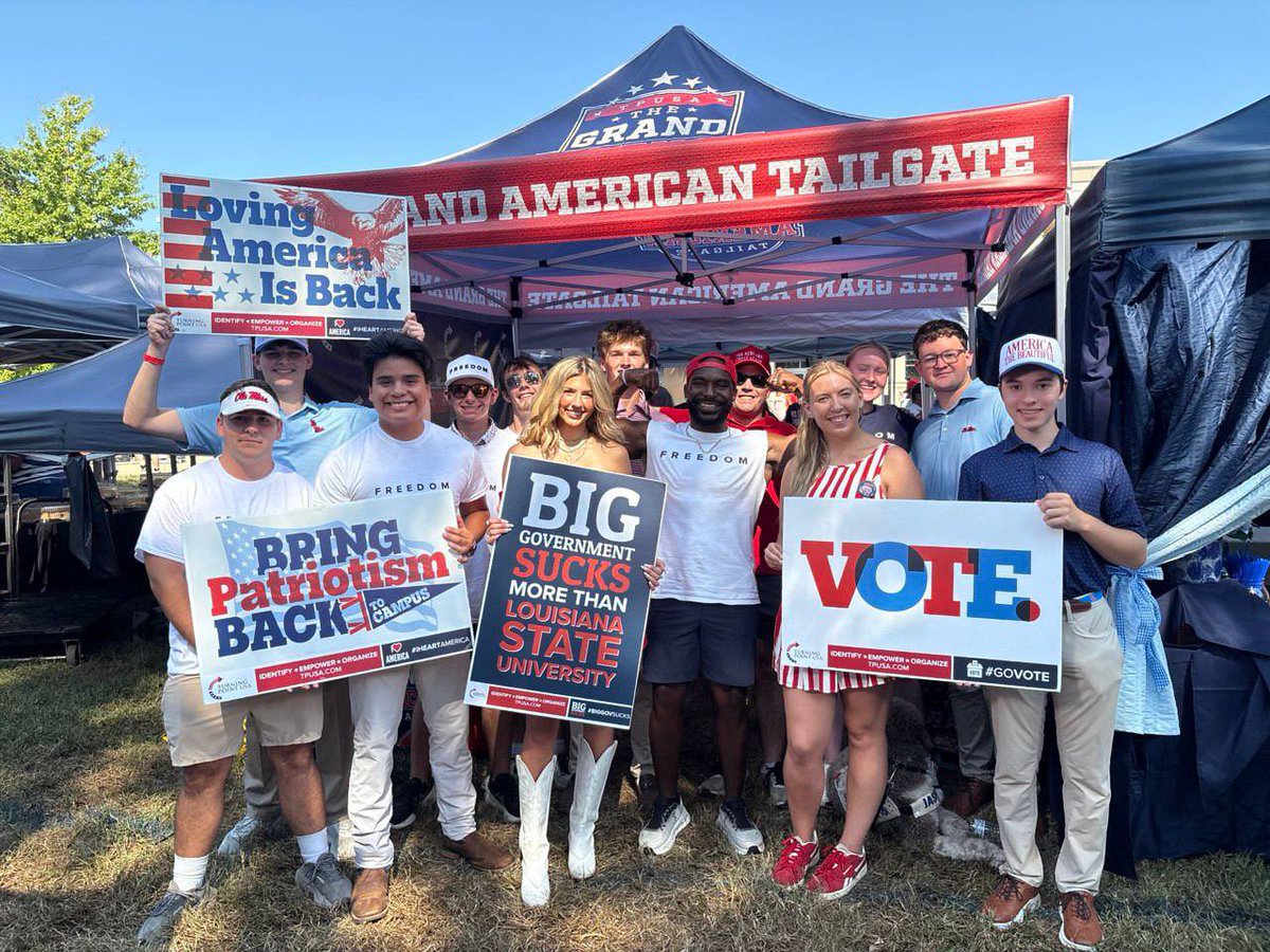 tpusastudents's tweet photo. MAKE TAILGATES GREAT AGAIN 🇺🇸 https://t.co/kSt91L4lyV