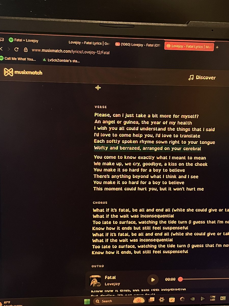 LvSckZombie's tweet photo. Whoever put this on spotify count your days I thought I was going ceazy trying to see if ‘berrazed’ was a real fucking word or not

L: random lyrics R: official lyrics

I can't fix it please help https://t.co/C5A1S2znTn