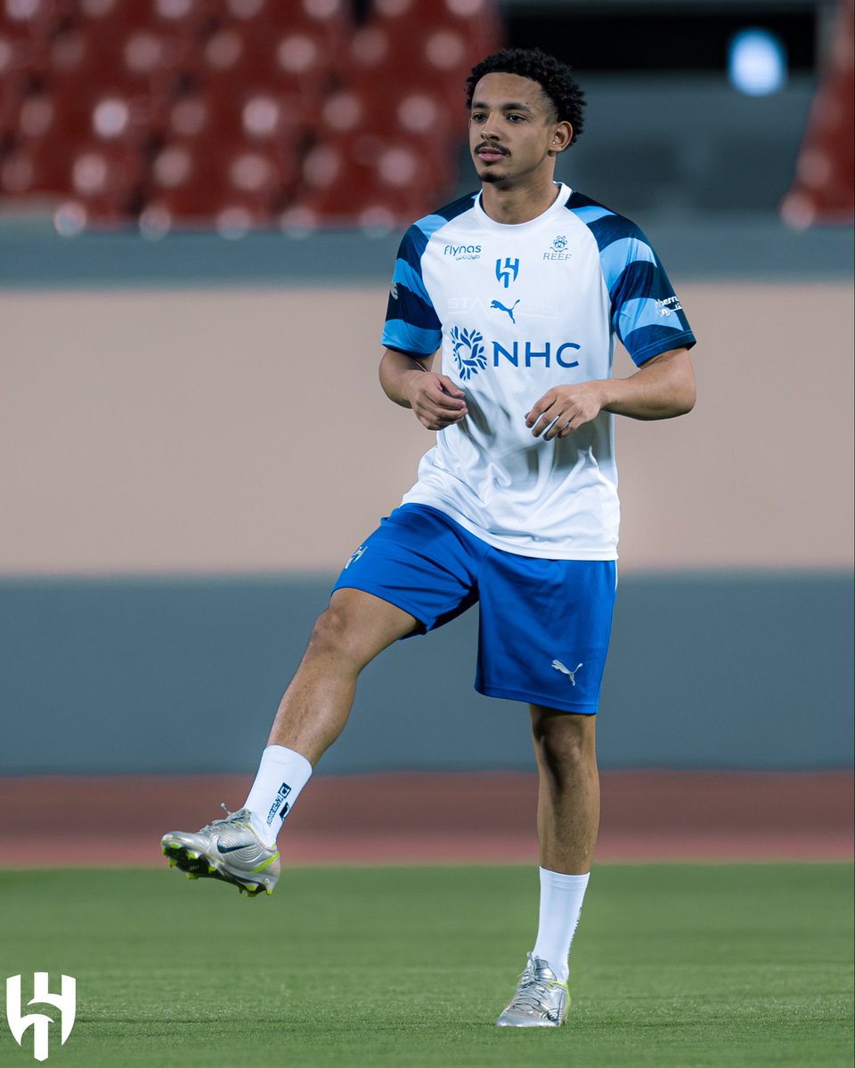 Alhilal_YT's tweet photo. عمليات الإحماء 🔋🔝 https://t.co/kSpe3r5wcg