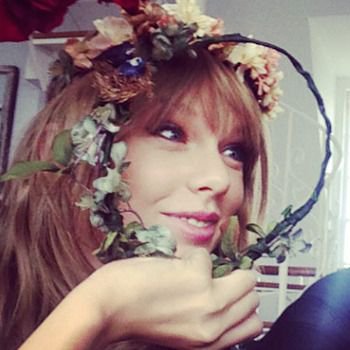 novainlakes's tweet photo. Flower girl https://t.co/NzuaL5ZNww
