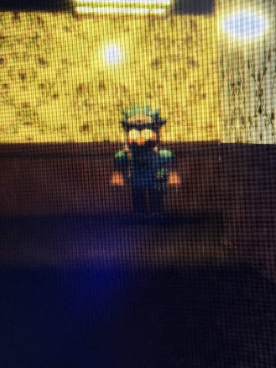 pill_swing's tweet photo. IM PLAYING THE MIMIC WITH MY MOOT AND SHE SENT ME THIS PHOTO OF ME 😭 https://t.co/Wdl62eeqMy