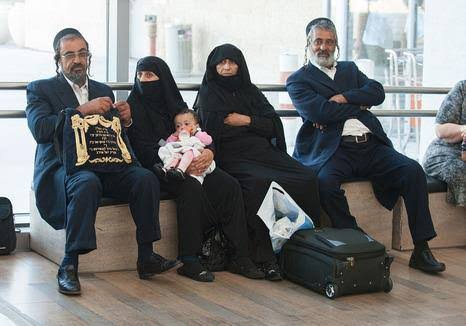 uk_islamophobia's tweet photo. OK thanks. Now say the same for them. https://t.co/kdiPd5Fa6M