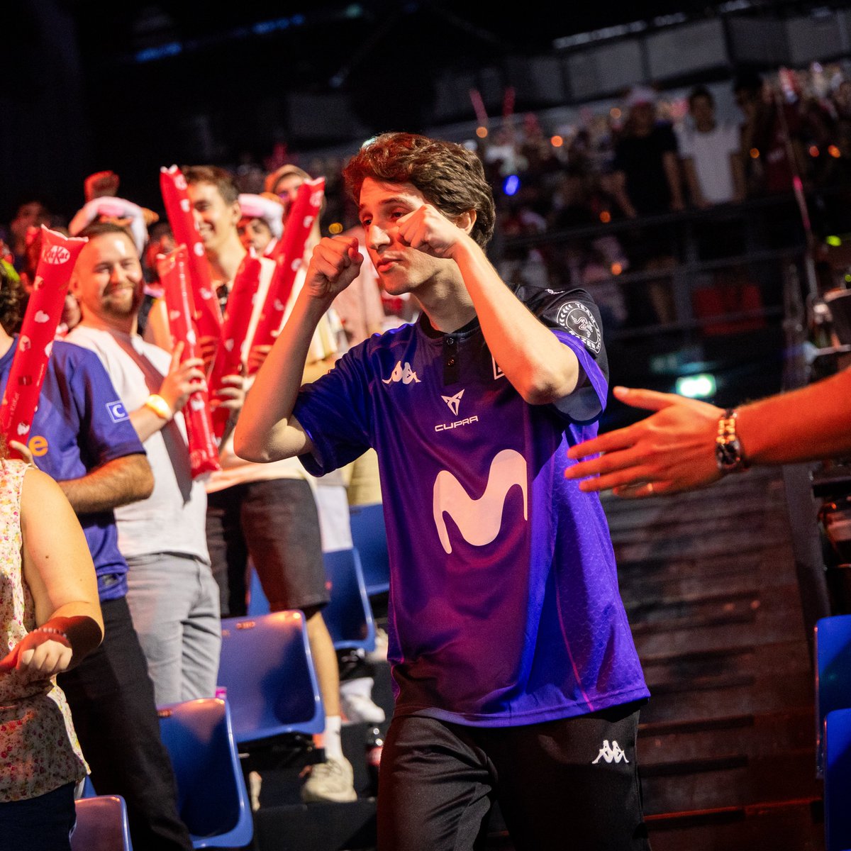 MovistarKOILoL's tweet photo. RT para asustar a un fan de Karmine Corp. https://t.co/Do7MvxTcCe
