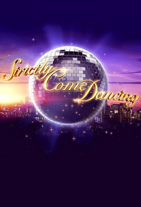 sarahward595's tweet photo. Signing off early tonight to get ready for #strictlycomedancing
Wishing you a fun filled evening and a night accompanied by sweet dreams
Good night
#WritingCommunity #saturdaynight #eveningtime #goodnight https://t.co/hpBmWzovBQ