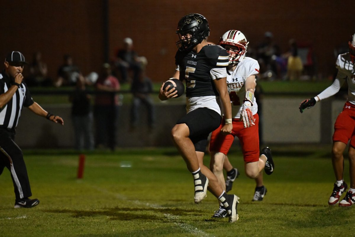 PressPassSports's tweet photo. Wheeler Mustangs whip West Texas High to stay unbeaten on the 2026 season #txhsfb ..
🔗 https://t.co/KdHmXUgpp2 https://t.co/3BFiqZ9Anw