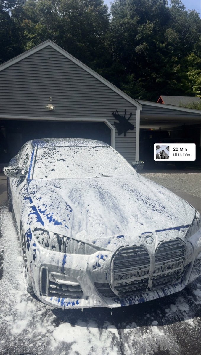 ITzAPy00's tweet photo. Wash day🧼 https://t.co/dpuqIcrJ6K