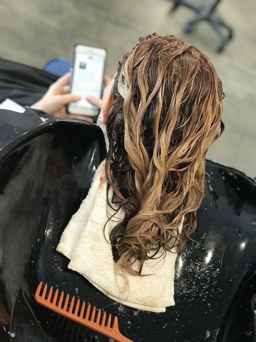 Reydeyr9's tweet photo. Salon proof https://t.co/hBSm53O7yh