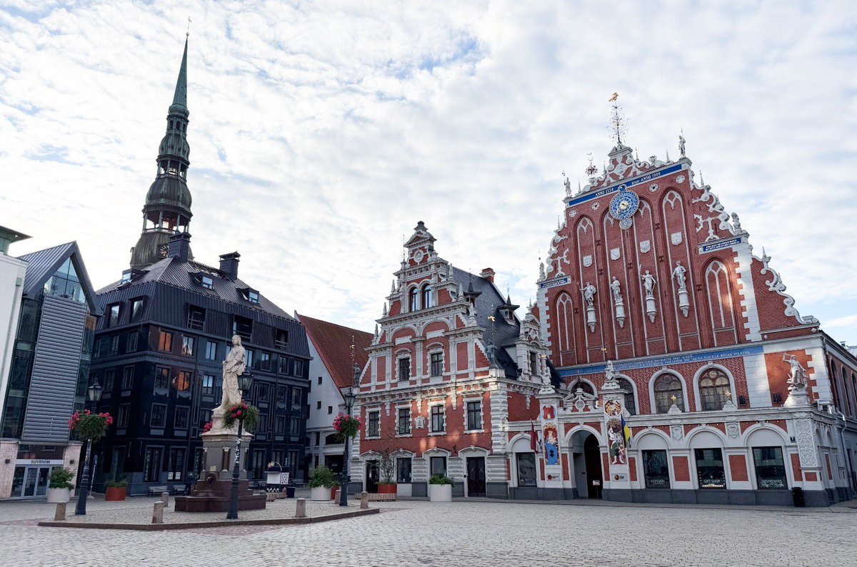 pasaldiaok's tweet photo. “Riga: la joya del Báltico entre el Art Nouveau y la historia”, el programa sobre los principales atractivos de la capital letona que hicimos en "Pasaporte al día". Míralo aquí https://t.co/yzEJZvoG96 #riga #viaje #excursiones #turismo #paseo #letonia #escapada @HernanDobry https://t.co/dLcV0xo9XT