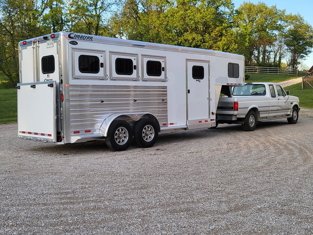 JudithWald57an's tweet photo. Congratulations to Ann Belth of Bloomington, IN on her new 2026 Cimarron 3 Horse RTG gooseneck trailer! With a camera system, WERM flooring, power jack, rear ramp, and walk-through door, it’s ready for safe, smooth adventures ahead. https://t.co/2iVwPovBLj