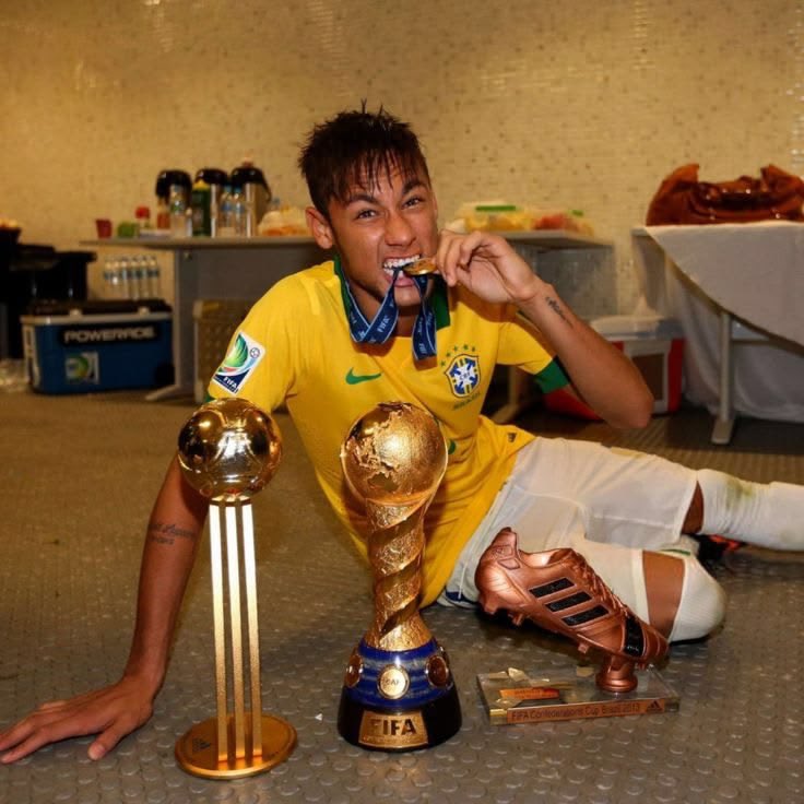 Ney_11o's tweet photo. 🔙🏆🇧🇷 https://t.co/lQrgSFodX7