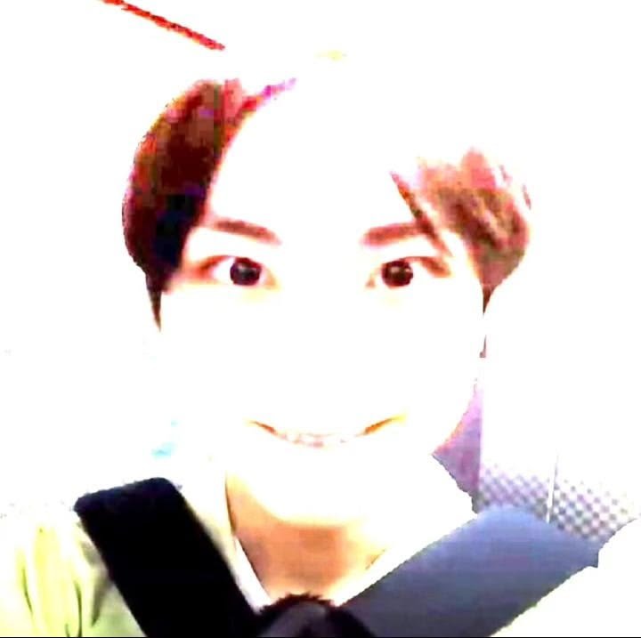 RiderJungwon's tweet photo. @RiderRyul @RiderYoungjun pake rul ayo rul pake rul cepet rul biar gak gelap rul PAKE SKRG RUL https://t.co/f8mZeABbzD