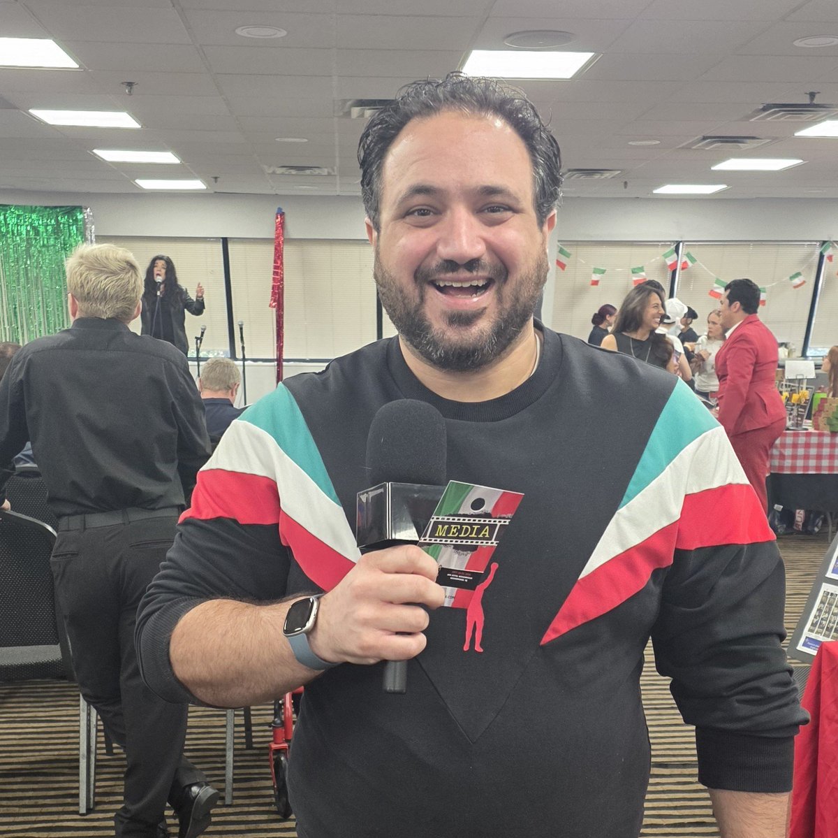 HacktheMovies's tweet photo. Celebrating my 37th birthday at Paisan Con!  

Look for a live stream later on the second channel and twitch! https://t.co/trviHHUKFe