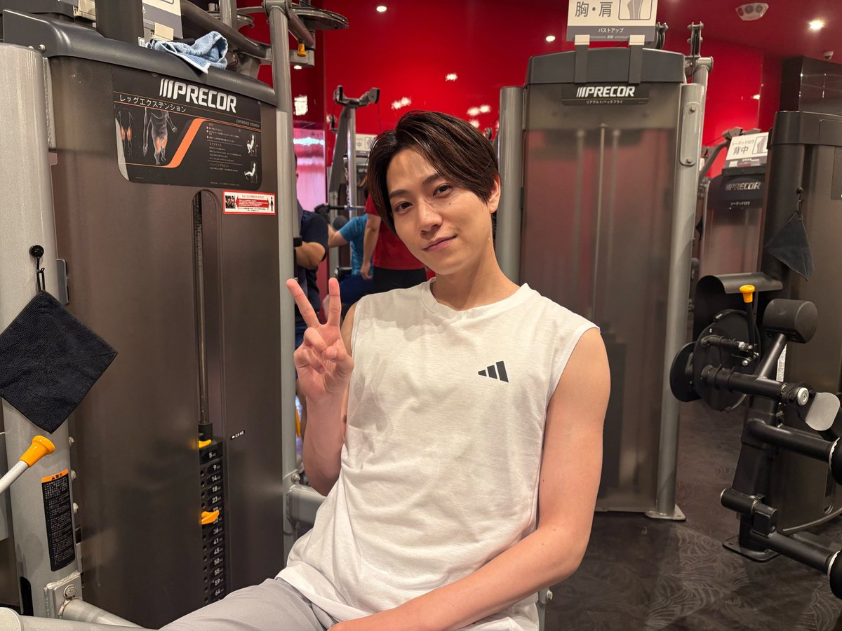sado_PRsauna's tweet photo. ／
「#サ道2026 ～人生をサボりながら、ととのう～」♨️
9月19日(土)〜23日(水)のシルバーウィーク5日連続放送！
＼

仕事にサッカーに筋トレとストイックな蒸くん(#橋本将生)
皆さんはまったりと「サ道」を楽しんでください😊

第4話はこのあと
午前11時30分より放送です🎥

✅TVerでは見逃し配信中！
https://t.co/Cruse6OF8P