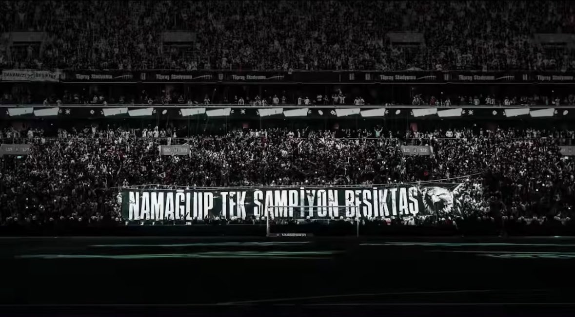 furkanngulsen's tweet photo. Namağlup tek şampiyon Beşiktaş 🥇 https://t.co/MHYa2q0ok7