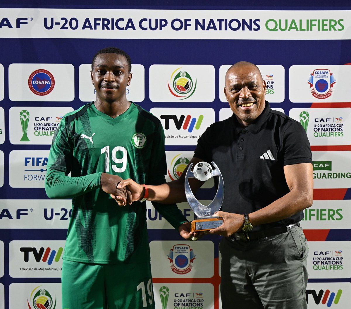 COSAFAMEDIA's tweet photo. π PLAYER OF THE MATCH
π°π² #19 SAMIRDINE BOINAID
ππΎ A standout performance in a hard fought contest.
#COSAFAU20 #COSAFA #PlayerOfTheMatch #COMvBOT #Maputo2026 https://t.co/1HoxbCekTm