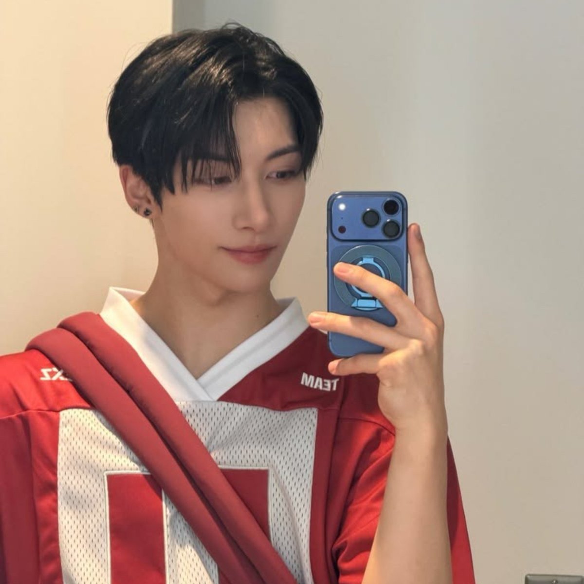 lemonadler's tweet photo. eu e meu mano yu, somos gêmeos!

[#NEX2YSelcaDay #NEX2Y #NX2SD #NEXZ #넥스지 #NEXZUDOS #YU] https://t.co/RObDE9xPwF